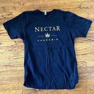 Nectar Cannabis Black T-shirt Size L